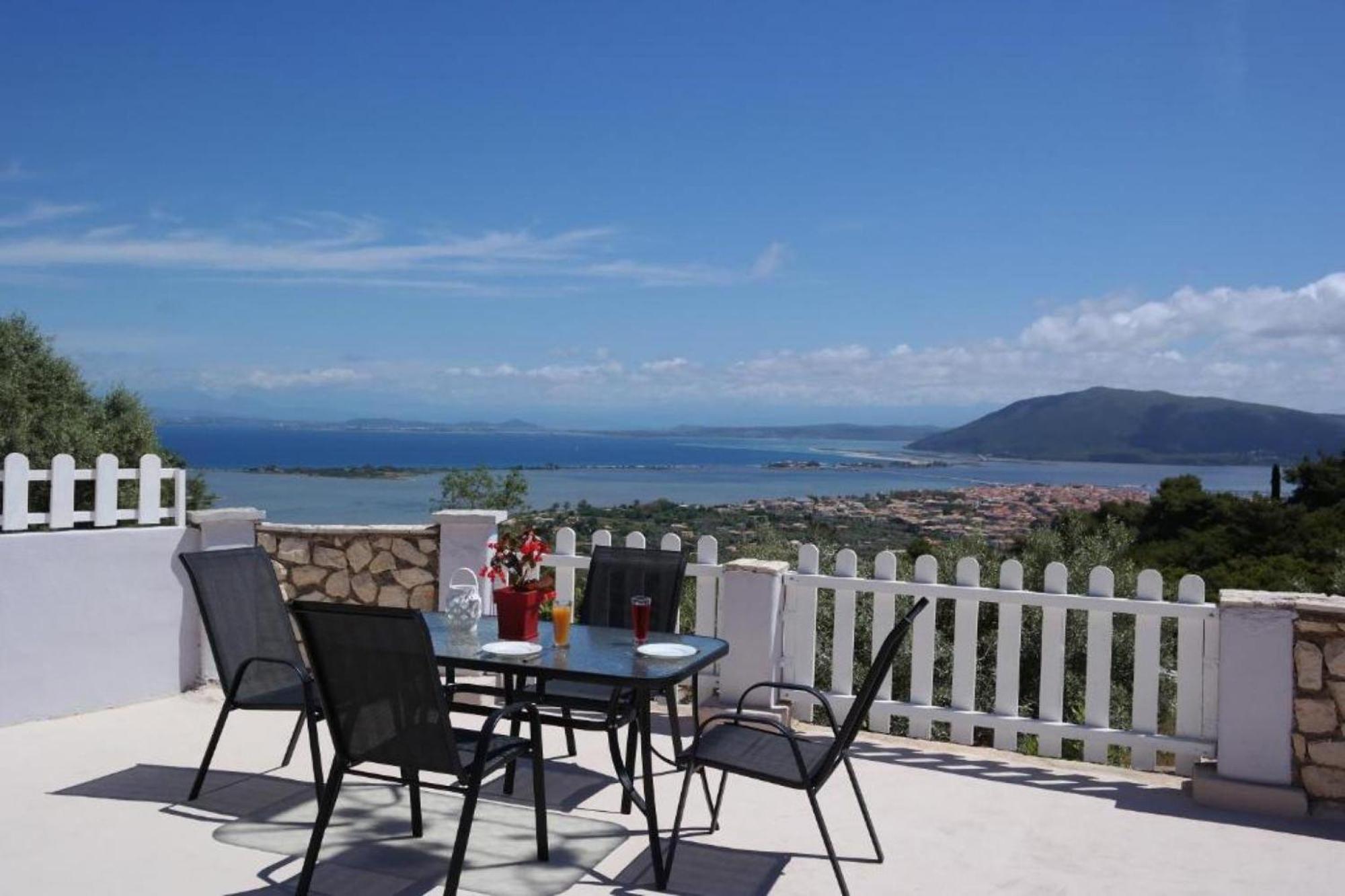 Eris Villa - Amazing View In Lefkada Frínion 외부 사진