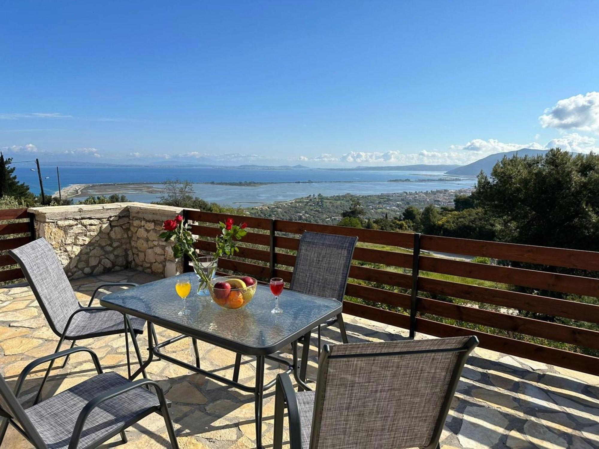 Eris Villa - Amazing View In Lefkada Frínion 외부 사진